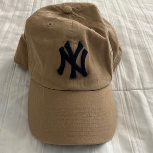 Tan New York Yankees baseball hat